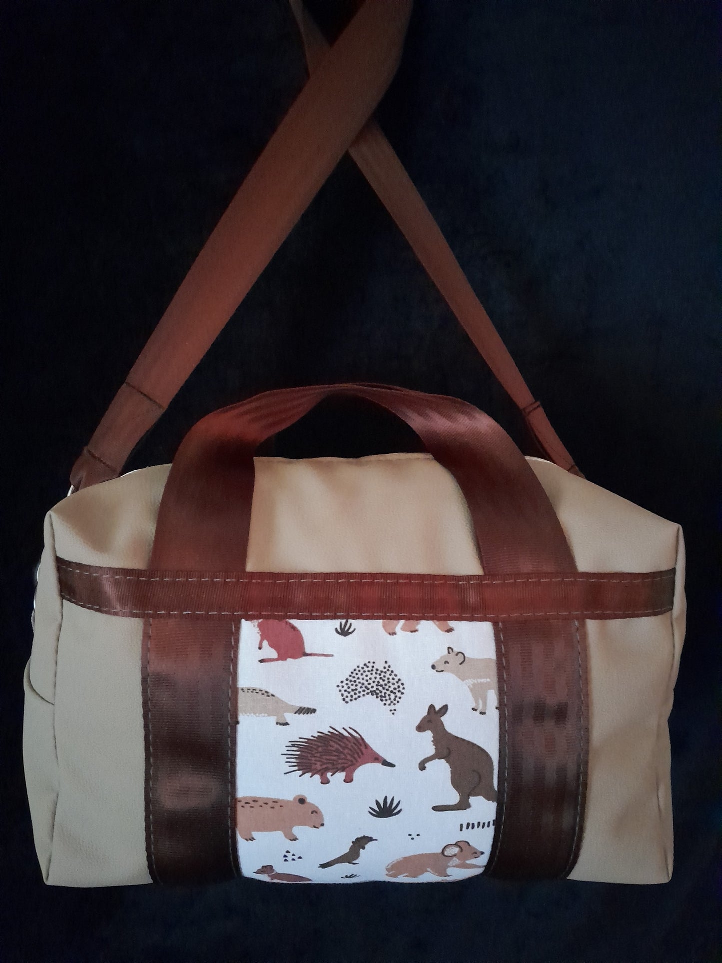 'AUSSIE BROWN ANIMALS' Medium Bag
