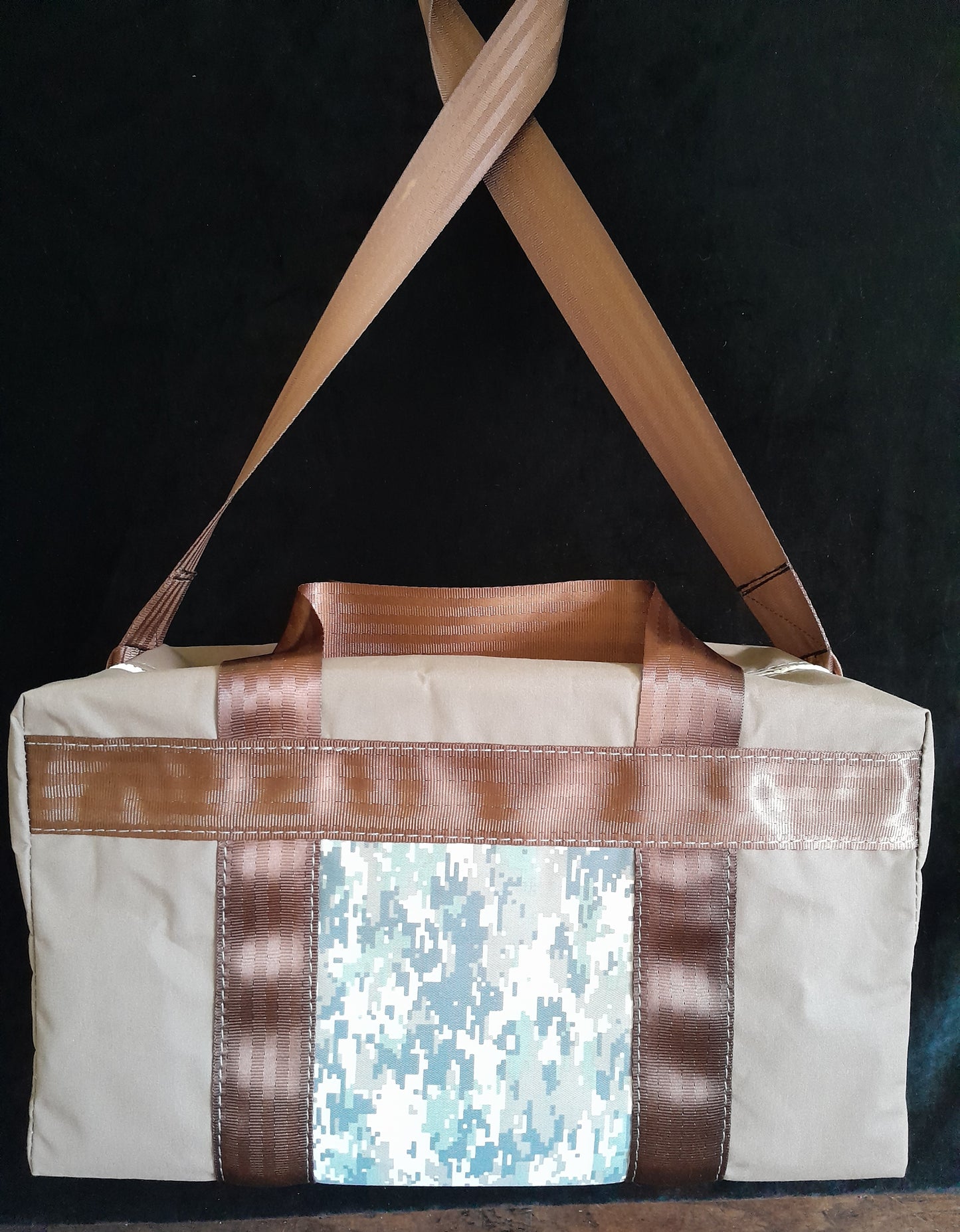 'CAMO on CANVAS' Large Bag