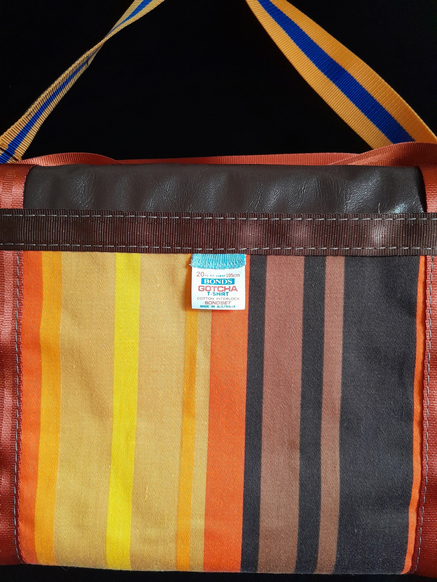 'Hang On' Original 70's transfer design Large overnight bag🏵