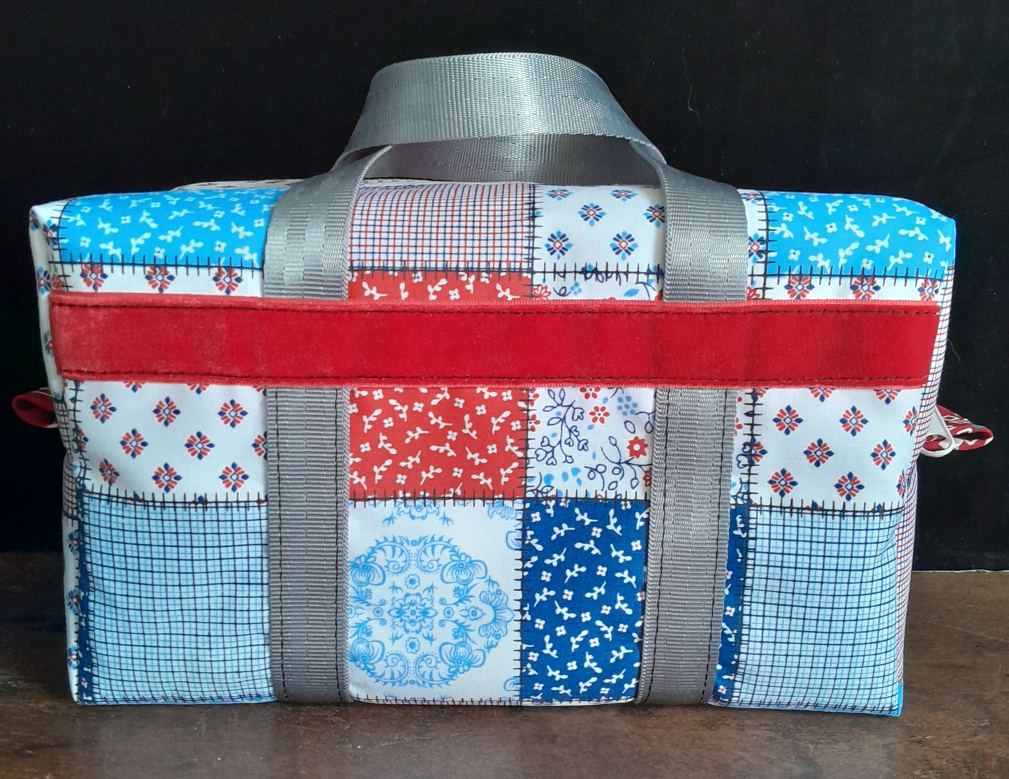 'COUNTRY QUAINT' Small bag